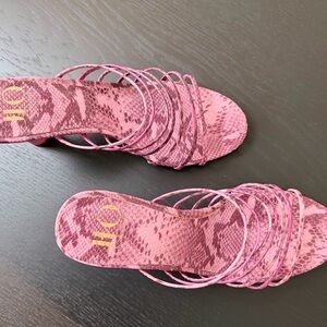 Jennifer Lopez Pink Snakeskin Strappy Heels